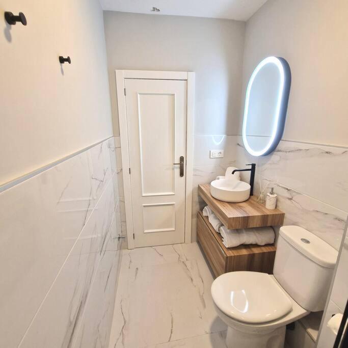 Apartamento Plaza Cervantes Apartman Jaén Kültér fotó
